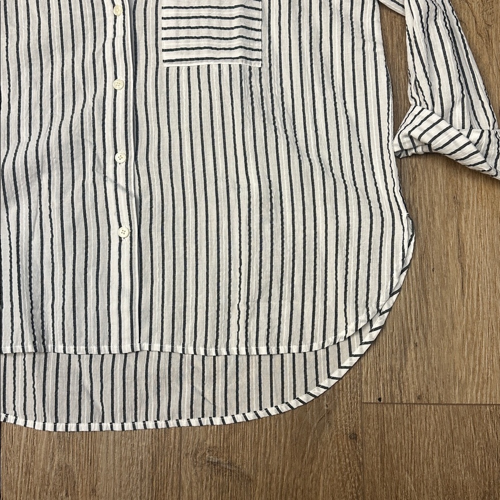 LOFT  Casual Striped Shirt in Gray and White - Picture 2 of 10